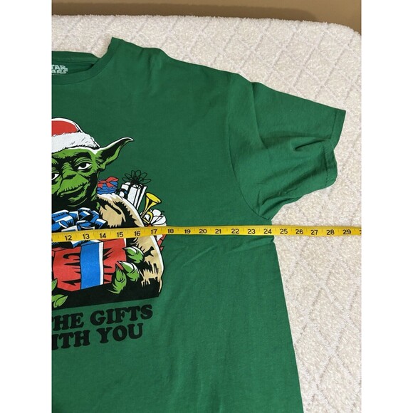Star Wars Christmas Yoda May The Gifts Be With You Graphic Green Tee Size 2XL - Picture 15 of 15